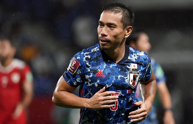 【悲報】長友佑都の後継者いない問題、5年目に突入ｗｗｗｗｗｗｗｗの画像